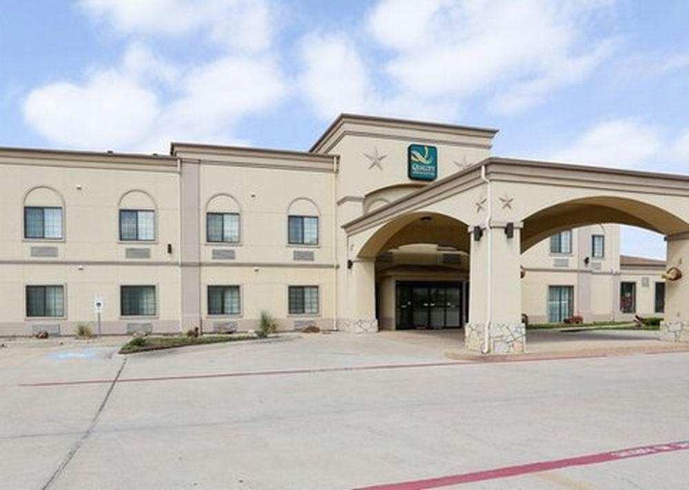 Quality Inn & Suites - Glen Rose Exterior foto